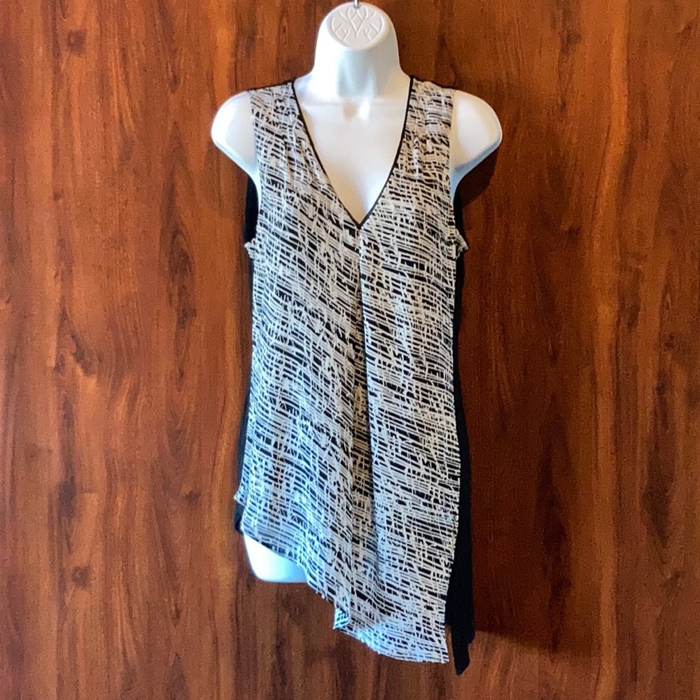 WHBM Black/White V-Neck Blouse, Size S